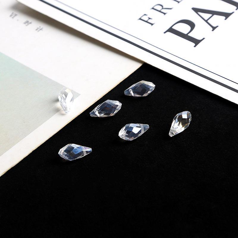 

Стеклянные бусины-капли ручной работы с алмазной огранкой для заколок, аксессуаров и украшений 6×12mm diamond, 10 pieces/pack