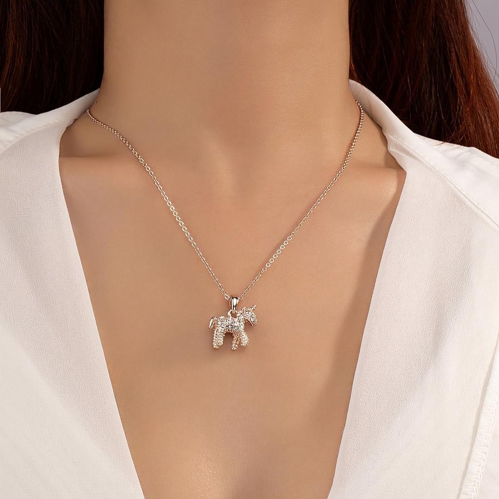 A Metal Rose Gold Rhinestone Unicorn Pendant Necklace Niche Temperament Diamond-set Design Light Luxury Style