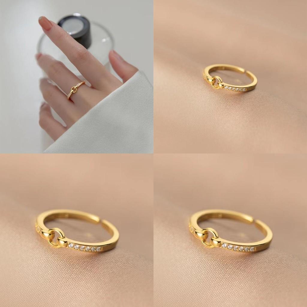 Fashionable Gold Plated Copper Adjustable Geometric Round Ring With Dazzling Diamonds