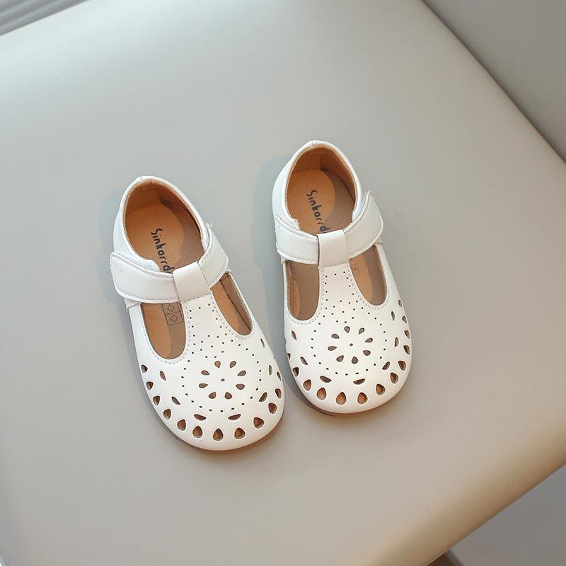 Simplicity Girl Shoe Autumn New Hollow Princess Shoe Fashion Girl Party Dresses Soft Sole Girls School Shoe Versatile Girl Dress