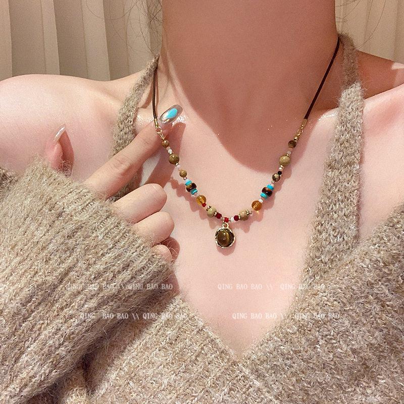 Elegant Pearl Necklace: Trendy, High-End Titanium Steel Clavicle Chain for Women