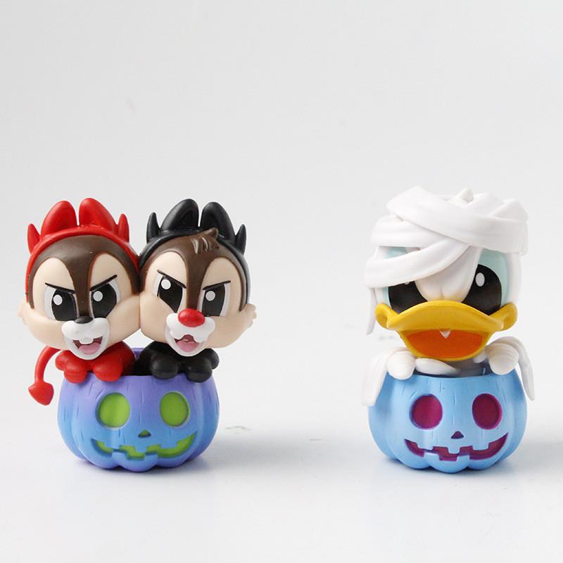 Donald Duck Pumpkin Shaped Halloween Themed Model Ornament Set