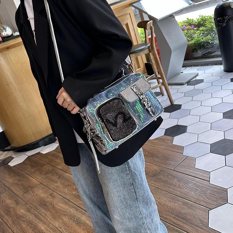 Модная сумка с блестками — фото 4