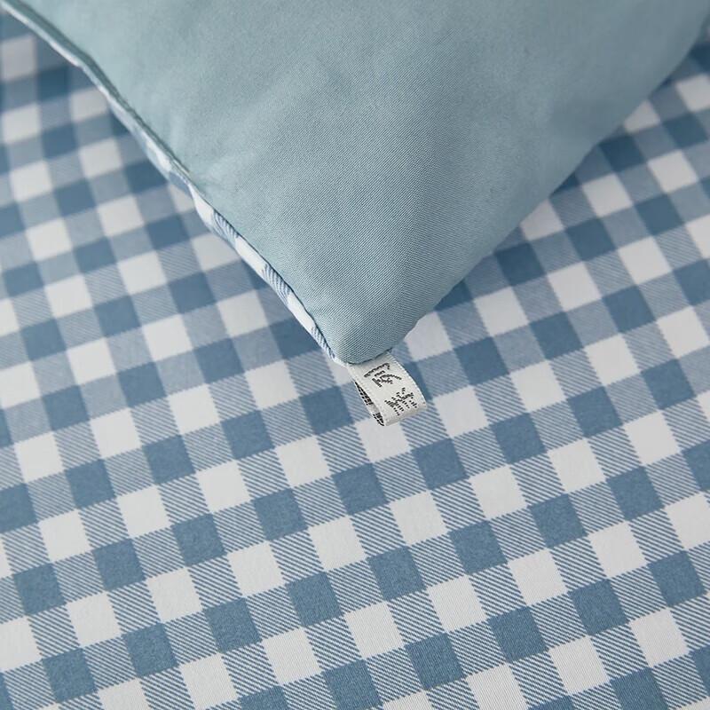 Woodpecker Four Seasons Quilt