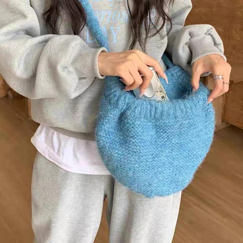 Balaklafa Hat Plush Hat Can Be Used As A Bag for Both Winter Warmth and Ear Protection, Knitted Pullover Hat for Women