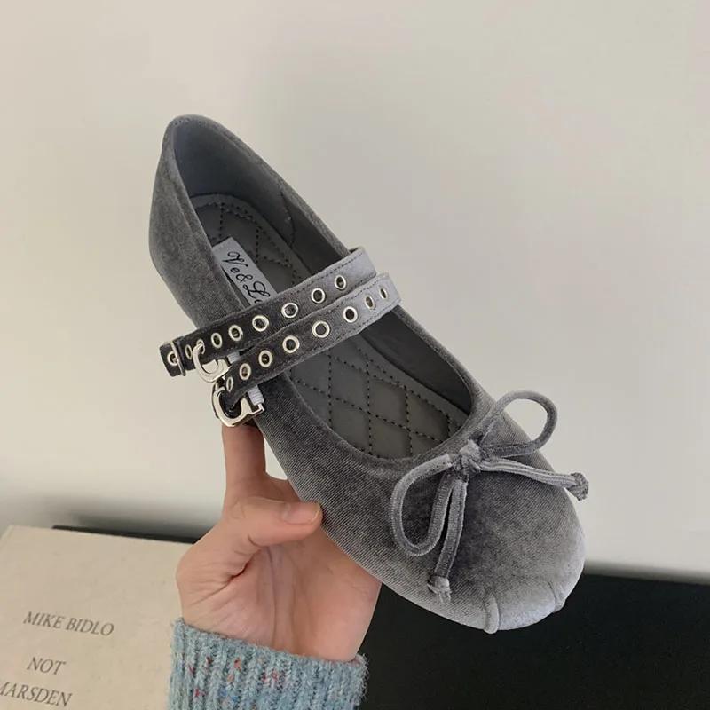 2025 Spring New Women Flat Shoes Fashion Round Toe Sahllow Slip On Shoes Soft Flat Heel Dress Single Shoes New Woman