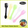 100 Stück Mini-Plastiklöffel Bestecklöffel für Gelee Eis Dessert Vorspeise Plastiklöffel für Party Weihnachtsbedarf