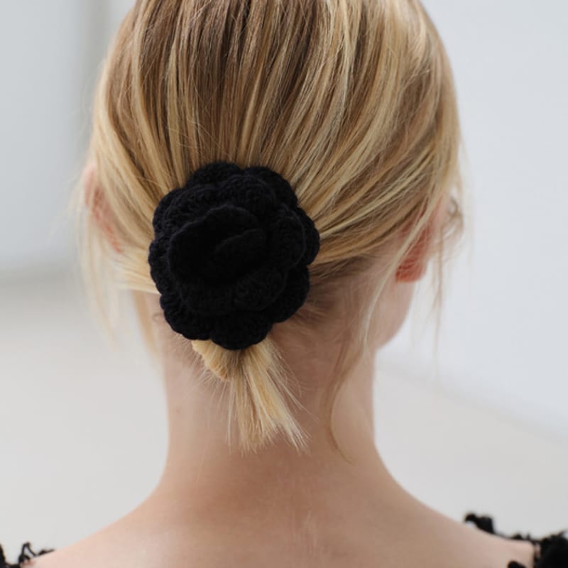 

ДИАГОНАЛЬНАЯ АППЛИКАЦИЯ РЕЗИНКА ДЛЯ ВОЛОС (3color) IVORY