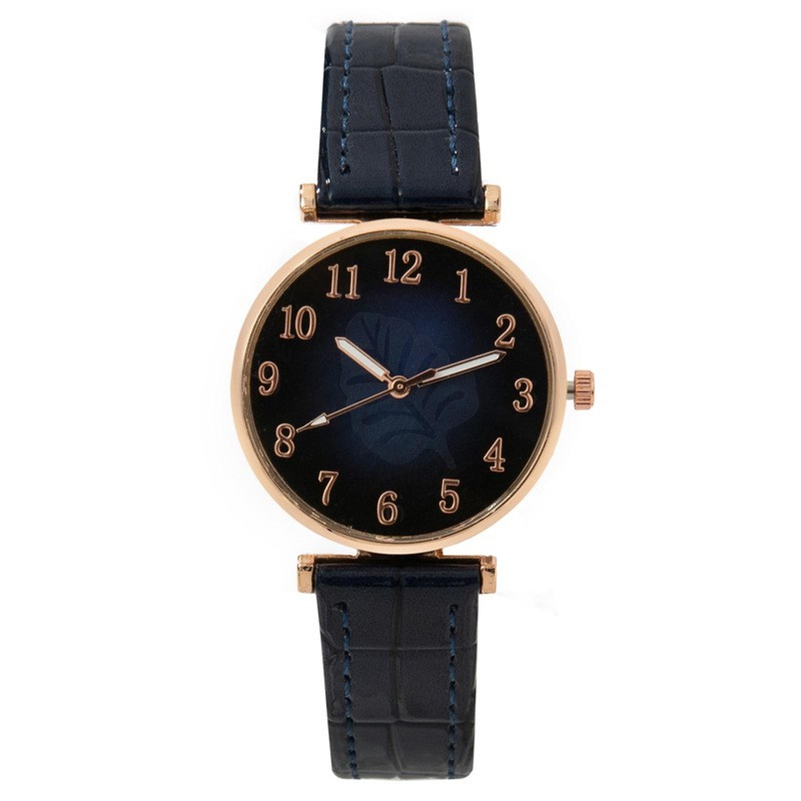 

Women Fashion Leather Watch One Size