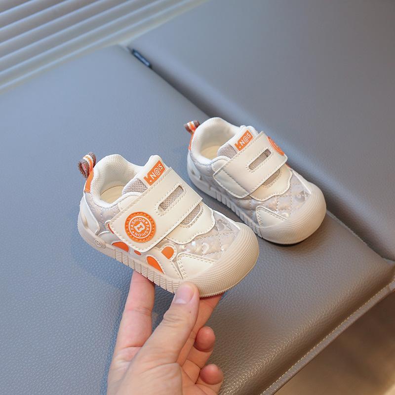 Baby toddler shoes cartoon leather surface baby girl indoor shoes non-slip soft sole baby boy running shoes