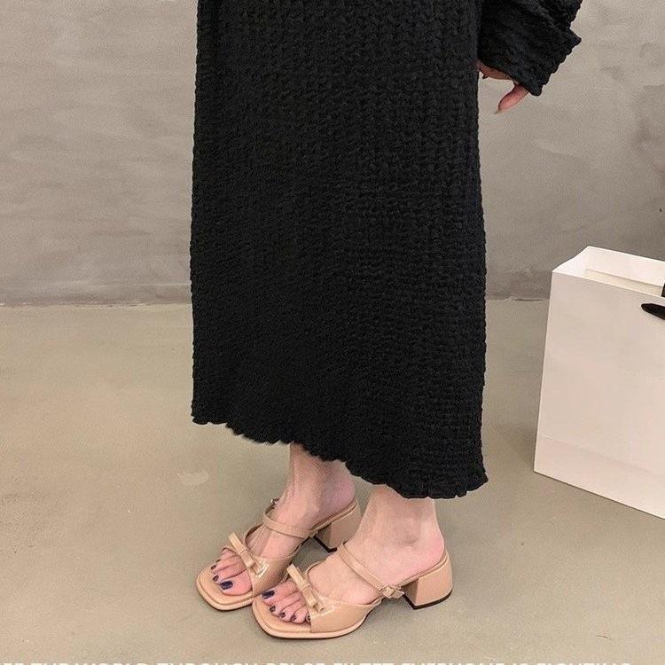 

2025 summer new French elegant cool slippers outside fairy shoes silver bow thick heel temperament sandals 35