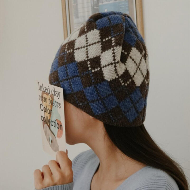 Women's Diamond Wool Knit Plaid Men's Beanie