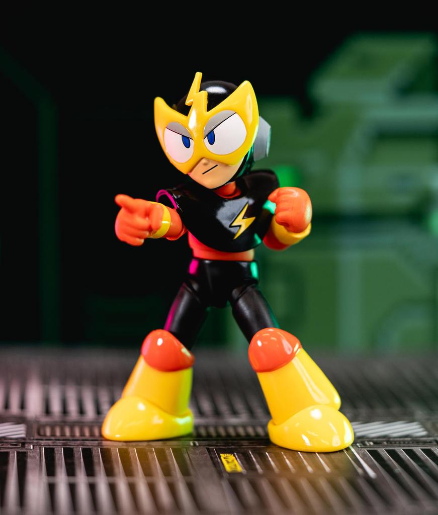 Jada Toys Mega Man Elec Man Scale Action Figure Wave 2 Over 15 Points of Alternate Hands Lightning Bolt Accessory 4-inch - 112 - Articulation, &