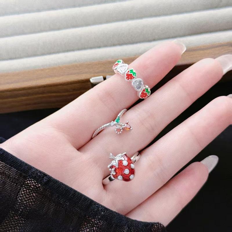 Fruit Series Grape Pineapple Cherry Strawberry Enamel Zir*****Pen Ring Niche High-End Feeling Stacked Ring Woman