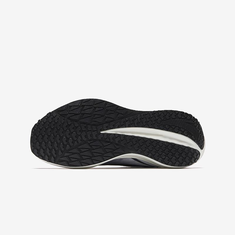 Anta Kids Hydrogen Jump Running Series Fashion Comfortable Sports Shock Absorption Wear Resistant Low Top Running Shoes Kids running shoes 322535505