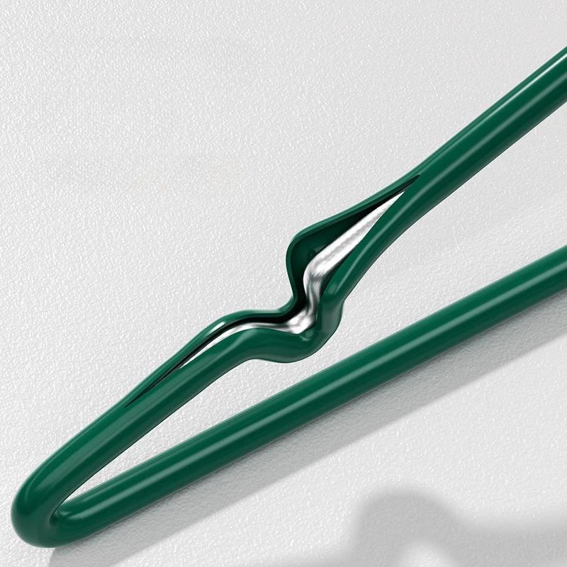 1 buc Umeraș antiderapant pentru haine noi Umeraș de uz casnic Design cu arc din plastic Umăr lat Umeraș semi-circular Agățat fără sudură