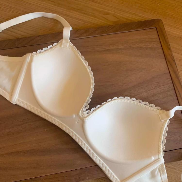 Strawberry Mochi Lace Trim Floral Underwear Set with Wireless Bra for Women