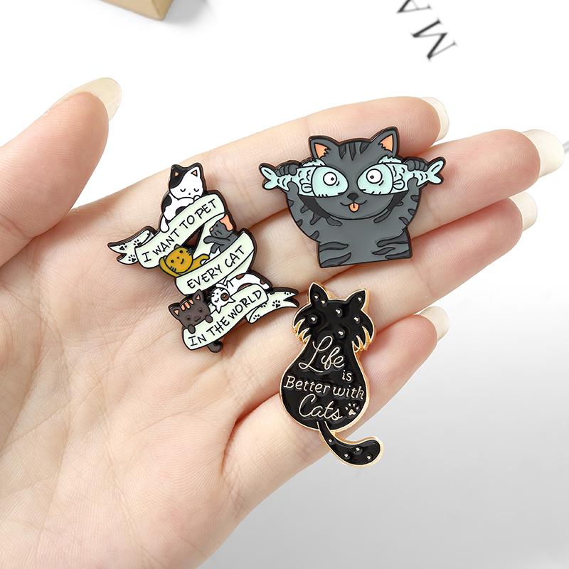 Das Leben ist besser mit Katzen Emaille-Pin Individuelle Katze Fisch Kaffee Broschen Hemd Revers Tasche Niedliches Tier Abzeichen Schmuck Geschenk für Kinder