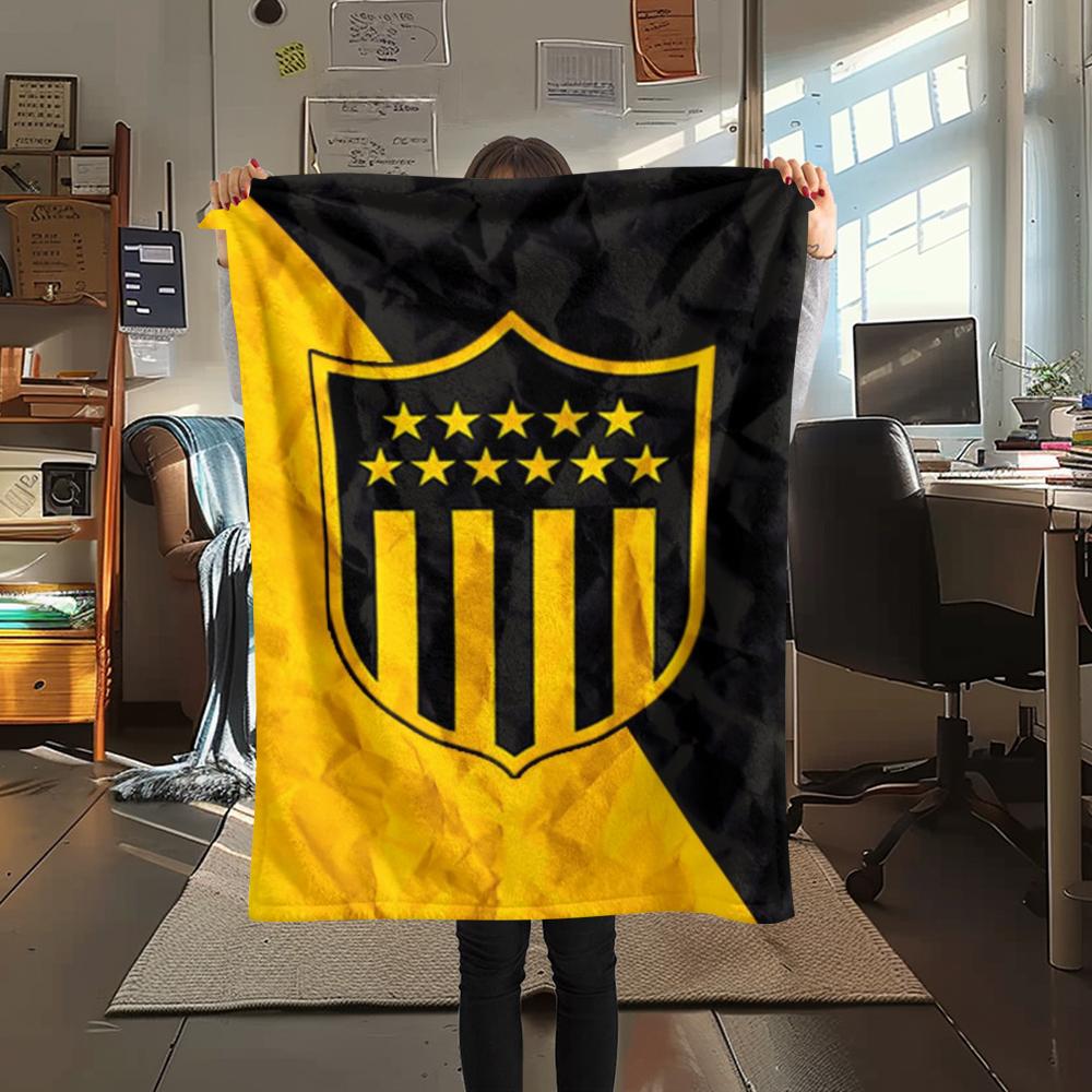 1PC Penarol Football Club Print Flannel Blanket, High Quality Comfortable for All Seasons, Home Decor, Warmth and Comfort, Perfect for Christmas Gifts