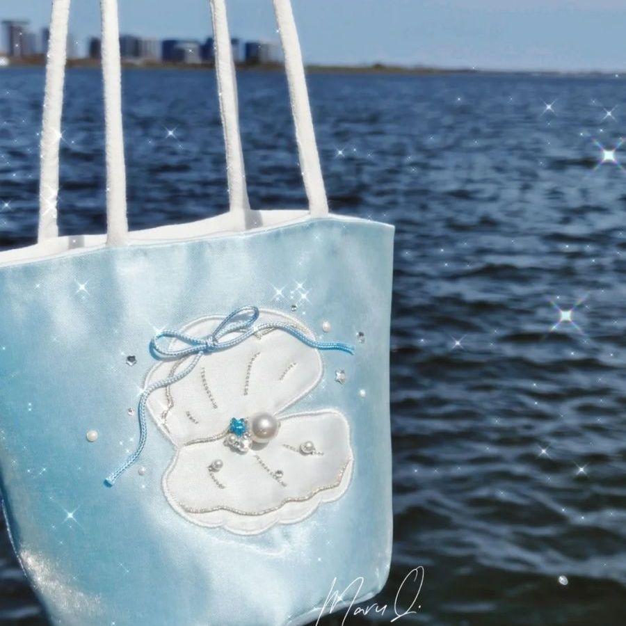 

2025 new blue butterfly cartoon illustration multi-pattern shoulder tote bag shoulder leather bag New Year s gift синий