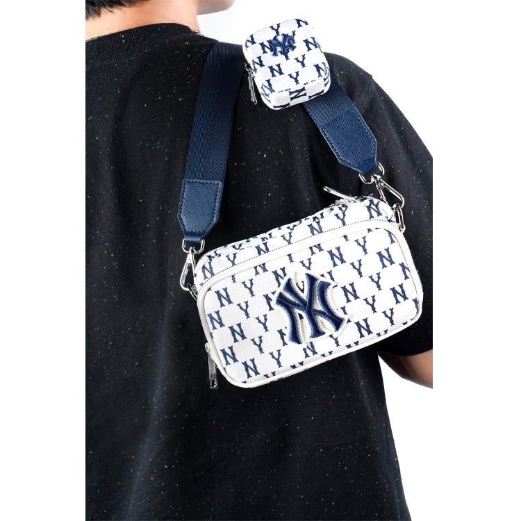 MLB Monogram Series New York Yankees Vintage Floral Print Letter Logo Polyester Shoulder Crossbody Bag Mini Unisex Bags Beige 3ACRS012N-50CRS