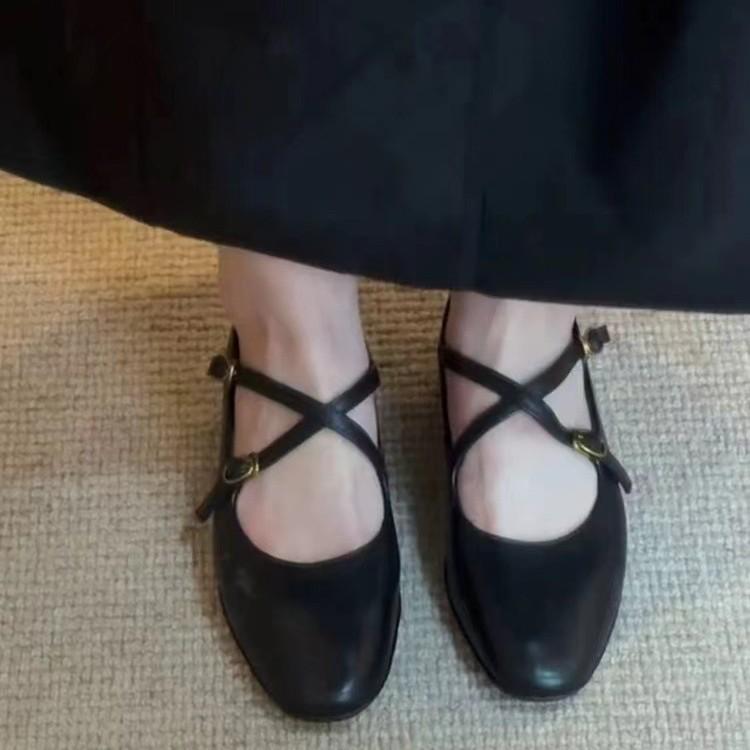 Schafsleder-Version~ Flache schwarze Pendlerschuhe, weich besohlte Einzelne Schuhe, Retro zu Röcken, Mary Jane Schuhe, Abendschuhe.