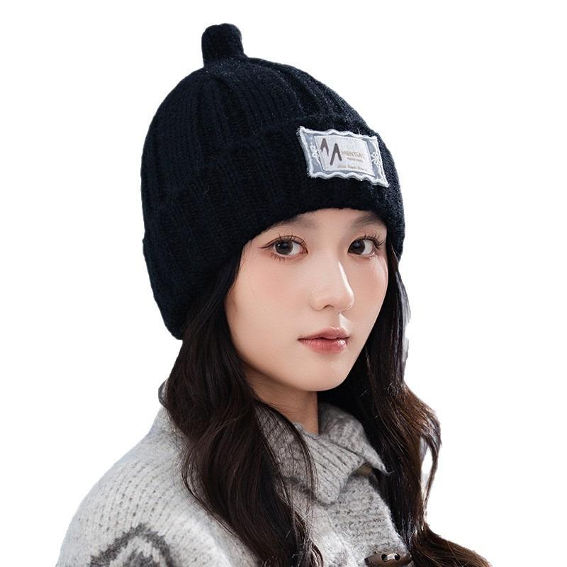 Autumn and Winter Hats, Women's Cloth Knitted Wool Hats, Windproof and Warm Cold Hats, Fashionable and Versatile Face-showing Small Pullover Hats