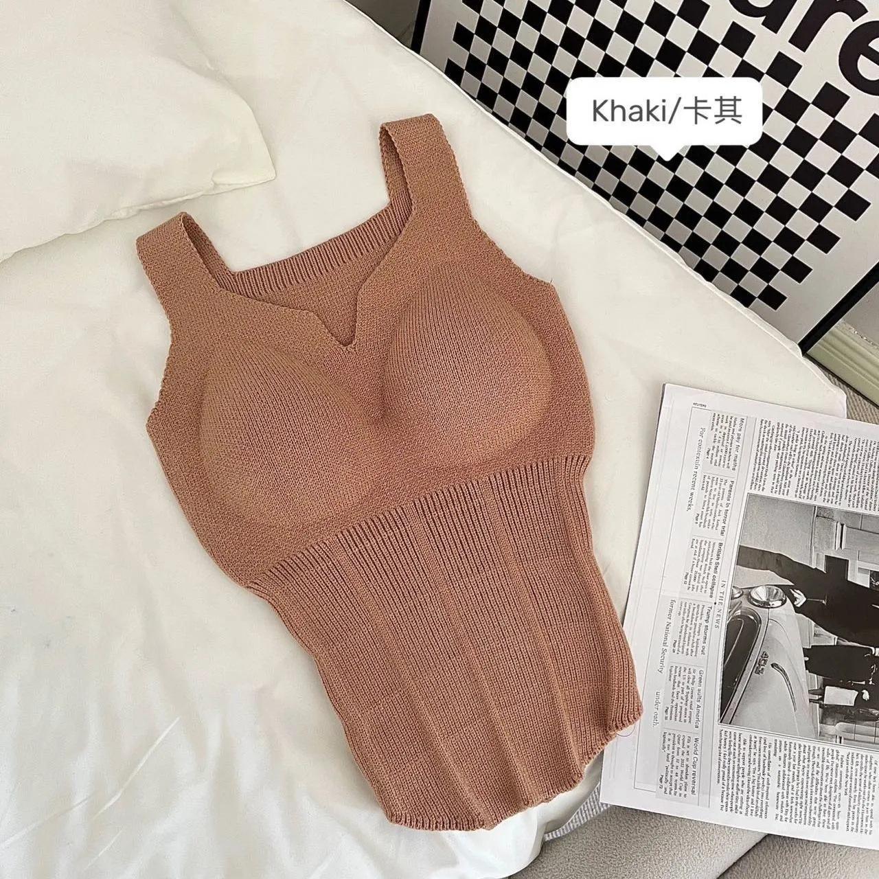 

Теплый жилет для женщин, свободный бюстгальтер, утепленный для защиты от холода, осенней и зимней жары, увлажняющий и теплый бархат с трикотажной майкой и верхом. average size 80-65kg