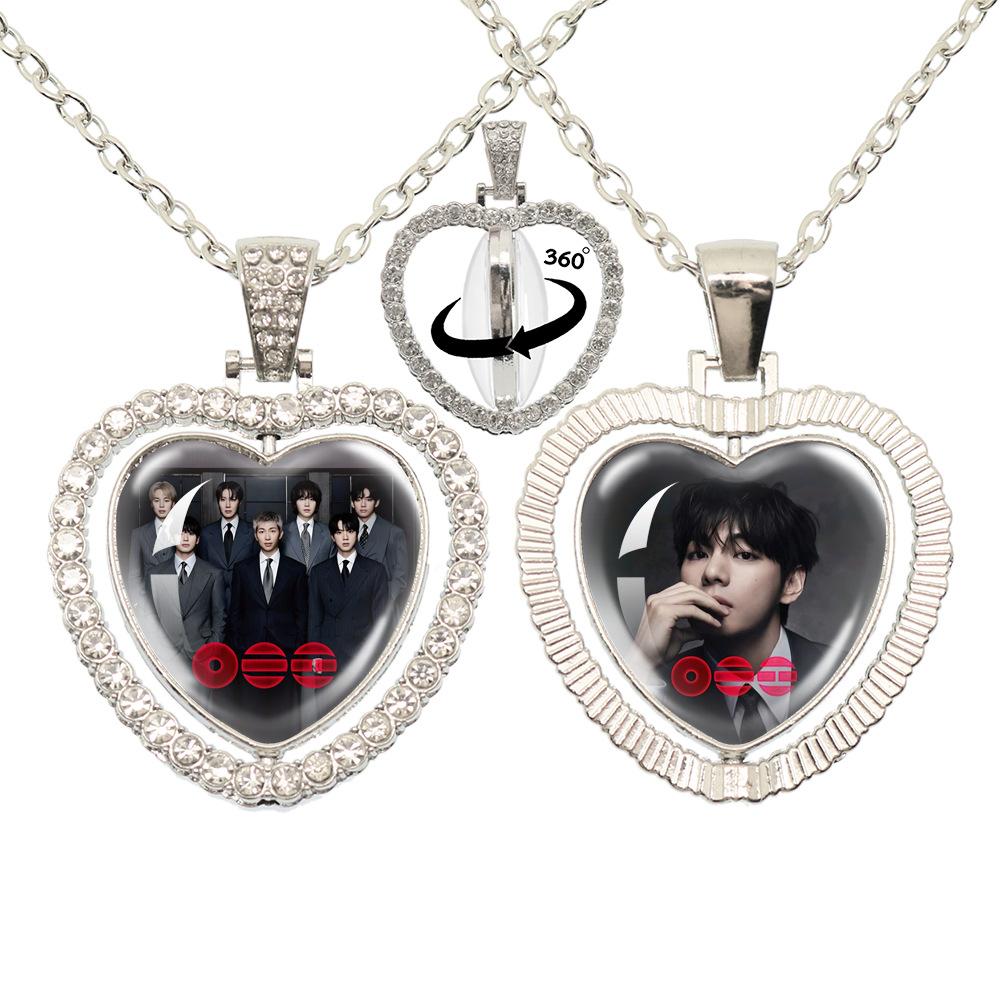 BTS Doppelseitige 360° drehbare Herz Halskette, Bangtan Boys Gruppe & Mitgliedsfoto Anhänger, Kpop ARMY Fans Schmuck Geschenk