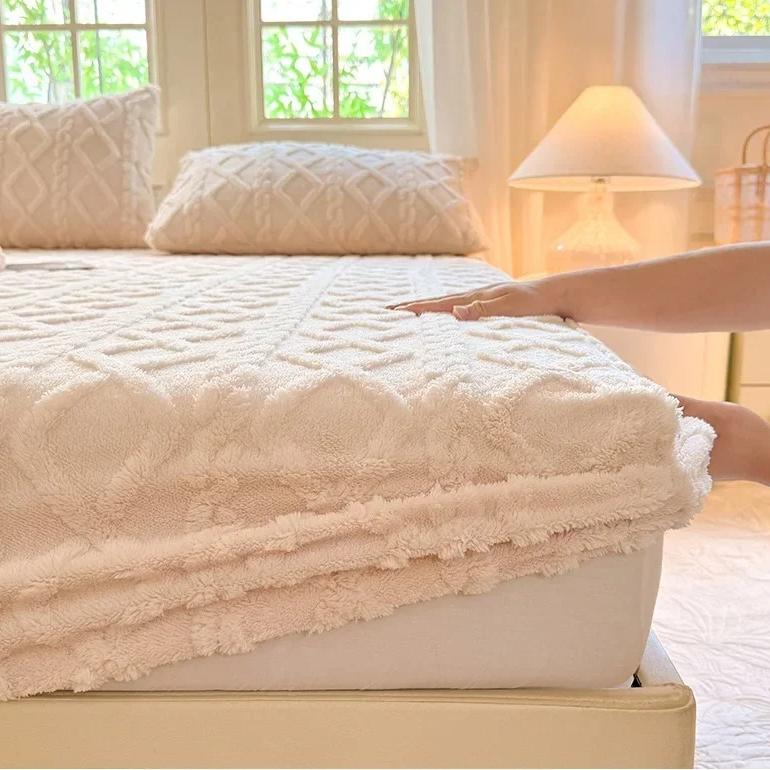 1 Pc Flannel Fleece Bed Sheet for Winter Warm Sofa Bed Matrimonial Coral Fleece Fluffy Fitted Sheets for Double Beds Sheets