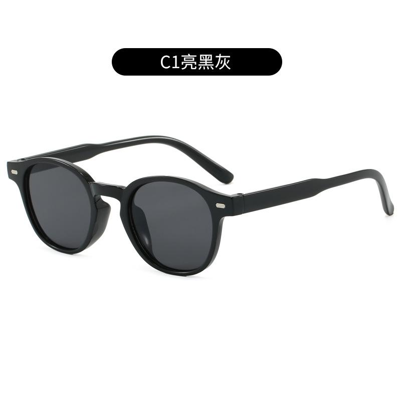 

Vintage Stylish Sunglasses Women European American Style Anti-glare Men Sun Glasses Driving Travelling Sunglass Women черный серый
