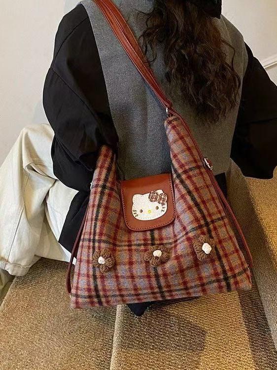 Hello Kitty Retro Canvas Backpack With Padded Straps For Casual Daily Use