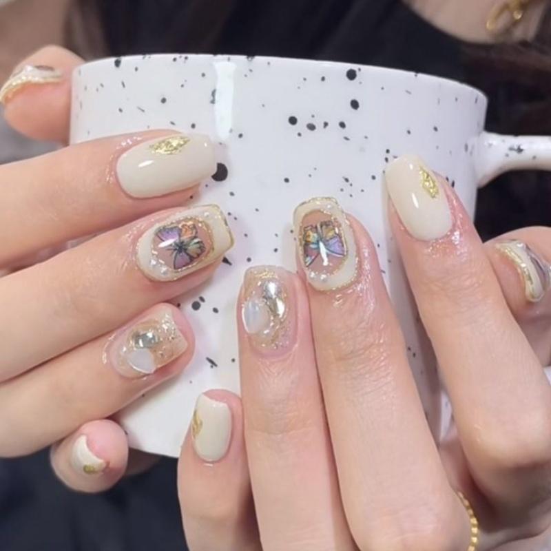 Baroque Butterfly Nail Stickers Pearl-encrusted Short Round Shape Sweet And French Style