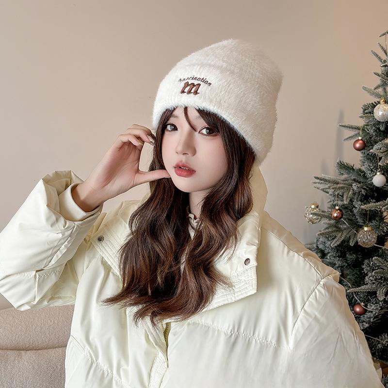 Autumn and Winter Women's Hat Plush New Korean Knitted Hat Versatile Warm Ear Protection Thickened Fashionable Wool Hat Cold Hat