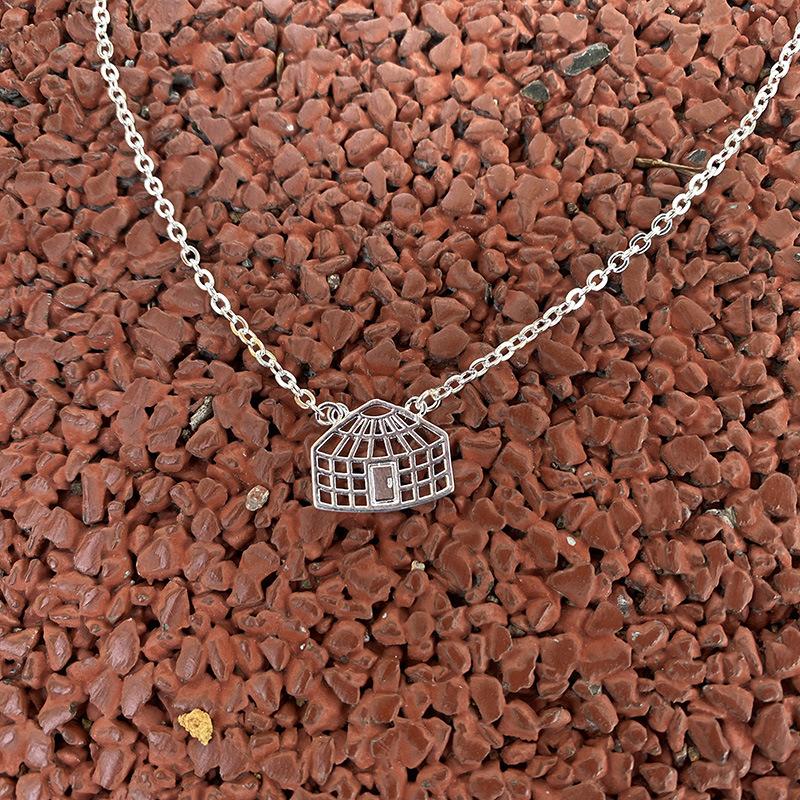 

[Yurt] New stroke copper alloy silver-plated temperament Mongolian element advanced collarbone necklace