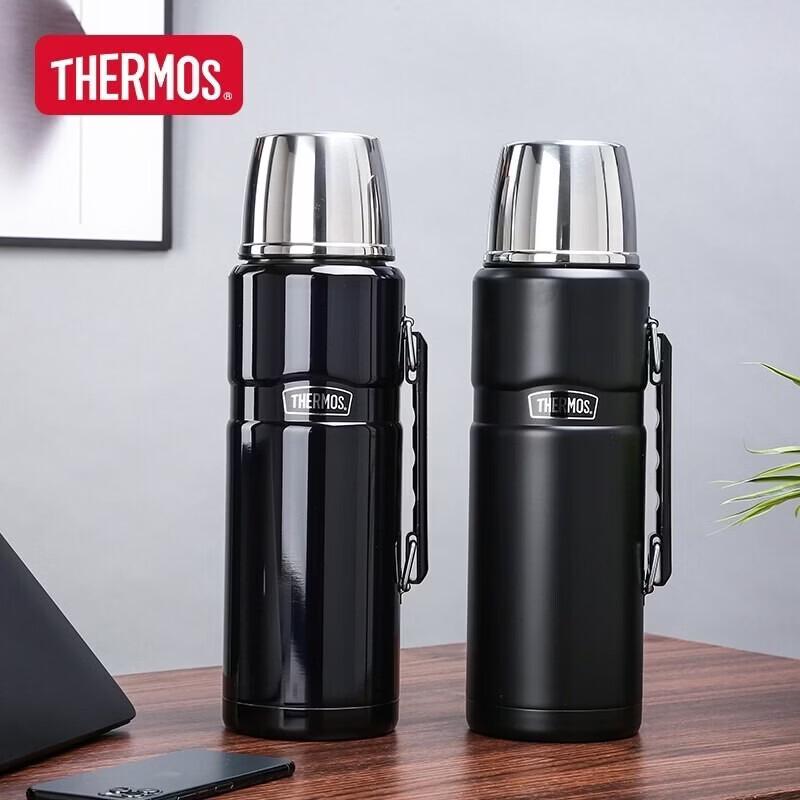 THERMOS Large Capacity Vacuum Insulated Bottle