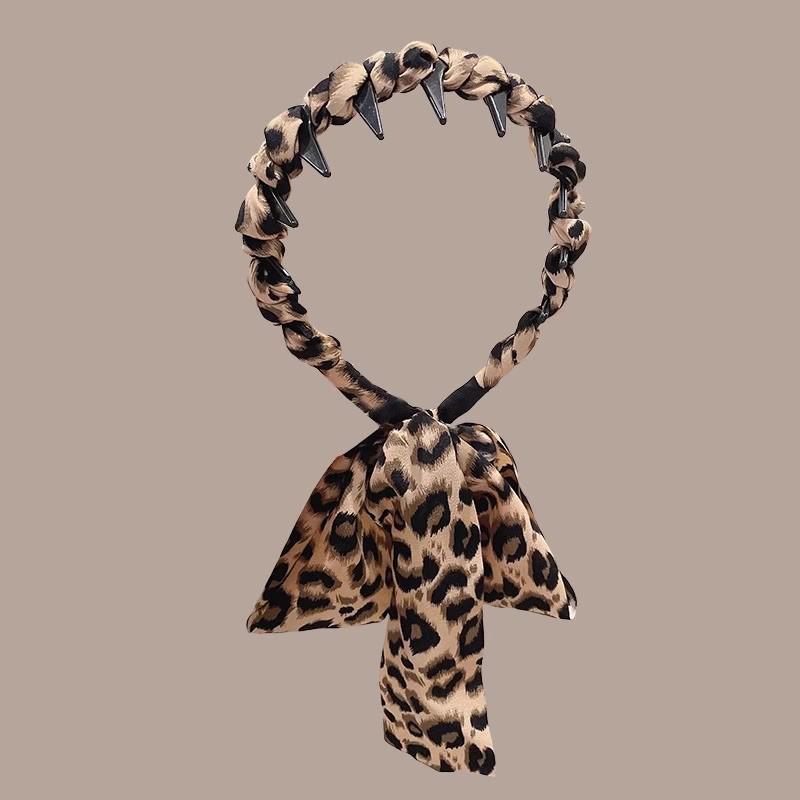 Große Schmetterlingsschleife Haarklammer Schickes Haaraccessoire für High-End-Stil Frühling/Sommer Organza Klammer Atemberaubende Haifischklammer