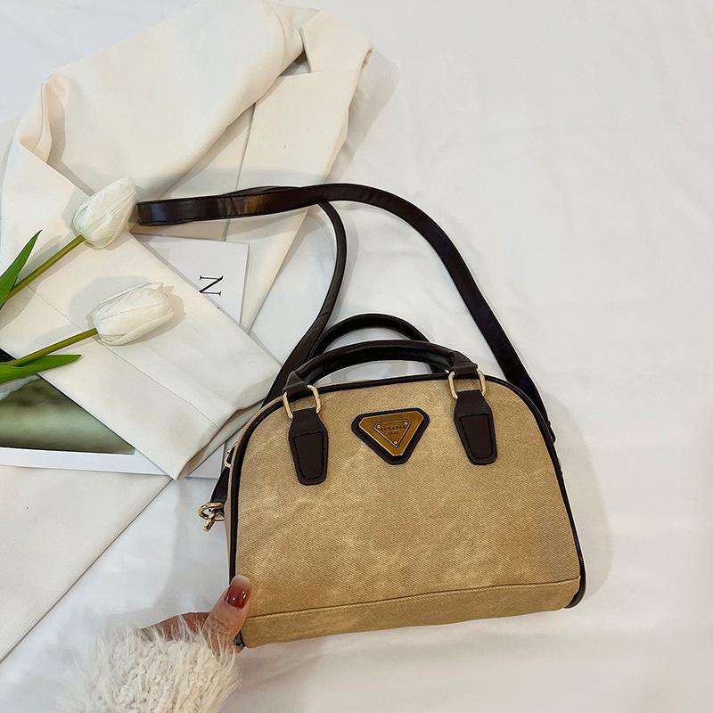 Premium texture retro small bag women's bag 2025 new spring popular versatile messenger bag portable bowling bag