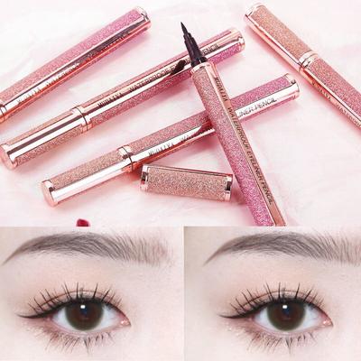 Eyeliner liquide naturel à développement de couleur tridimensionnel Waterproof, anti-transpiration, anti-bavures, séchage instantané Eyeliner maquillage longue durée