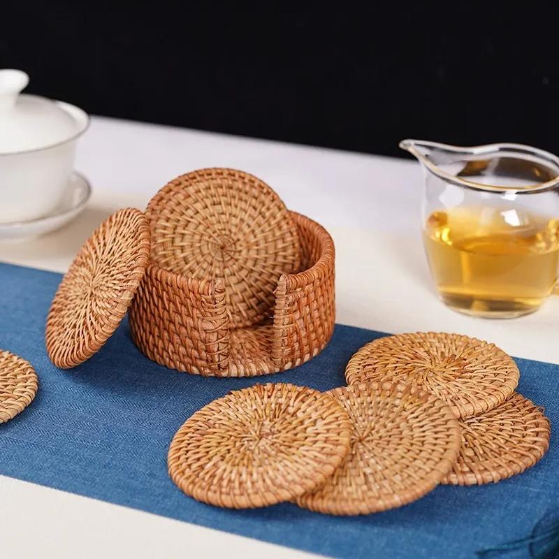 6 Stück Getränkeuntersetzer Set für Kungfu Tee Zubehör Rundes Tischgeschirr Platzset Geschirrmatte Rattanwebe Tassenmatte Untersetzer Durchmesser 8cm
