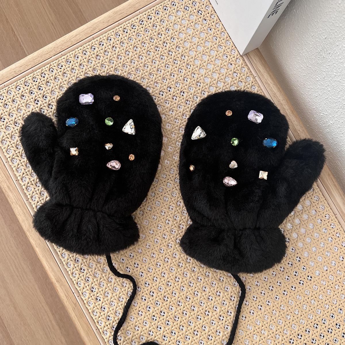 

Перчатки Ins зимние женские бархатные утолщенные теплые ветрозащитные и морозостойкие Flash Diamond Student Outdoor Halter Five-fail Trend one size fits all