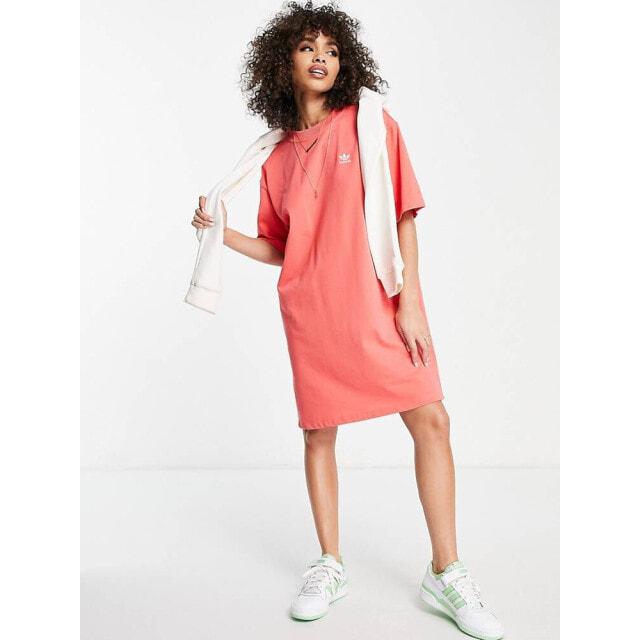

adidas Originals adicolour t-shirt dress with back print in red