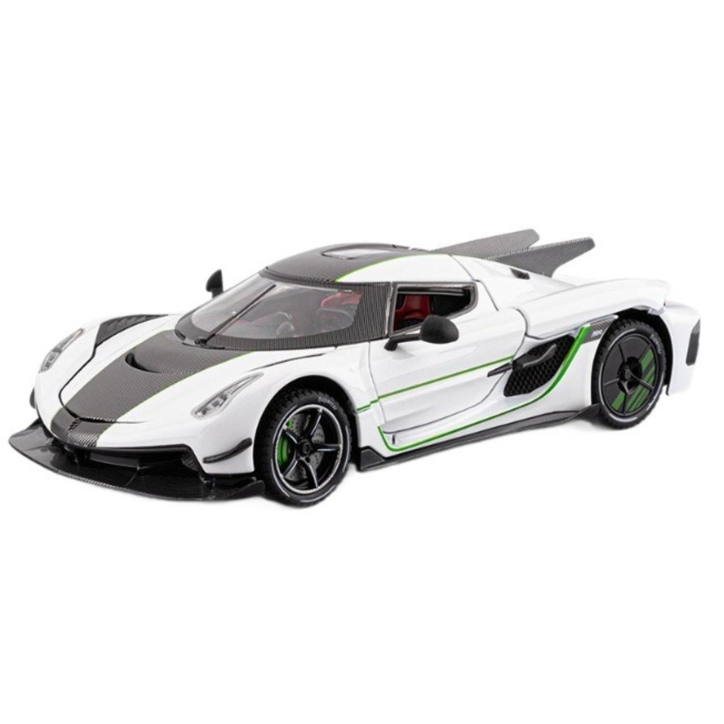 1/24 Koenigsegg Jesko Super Sports Car Alloy Car Model Ornaments for Children Boys Toys Pullback Light Simulation Model Diecast Toy Vehicle