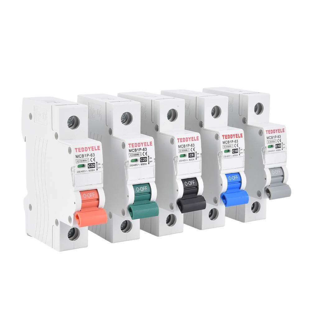 Interruttore magnetotermico TEDDYELE 1P 6-63A può scegliere AC230/400V protezione da sovraccarico cortocircuito