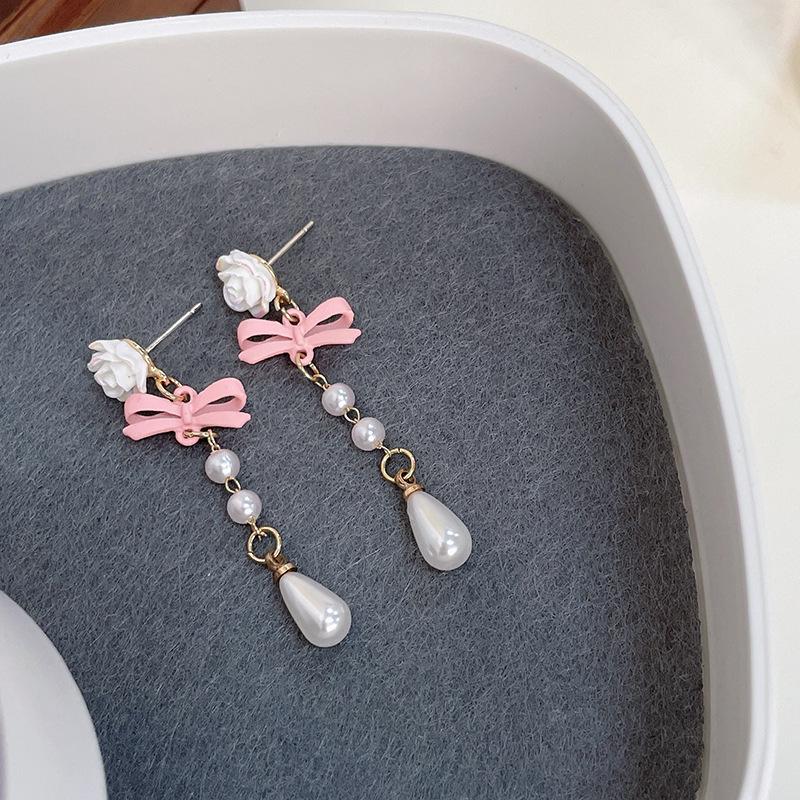 

New S925 Silver Rose & Pearl Tassel Earrings – Elegant French Design