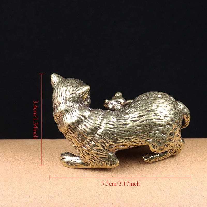 Brass Cat Catching Mouse Creative Home Decor Ornament Vintage Metal Cute Animal Tea Pet Table Placing Miniature Figurines