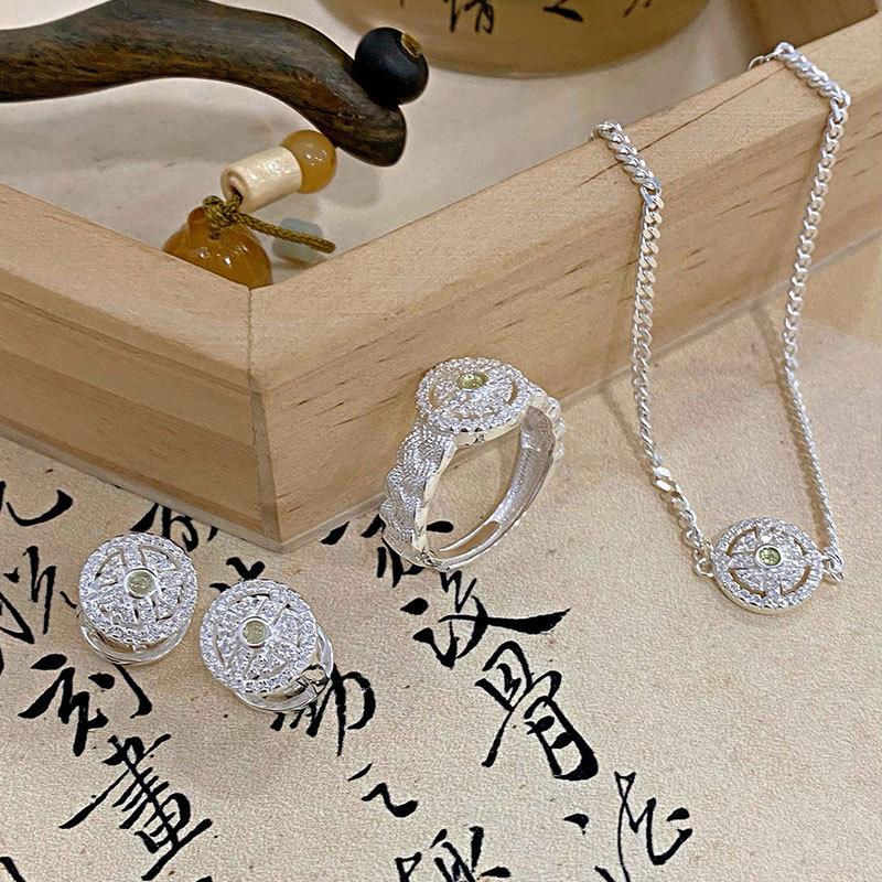 Stone-inlaid Back Pattern Set Texture Ring Light Luxury High-end Geometric Niche Ear Buckle Bracelet