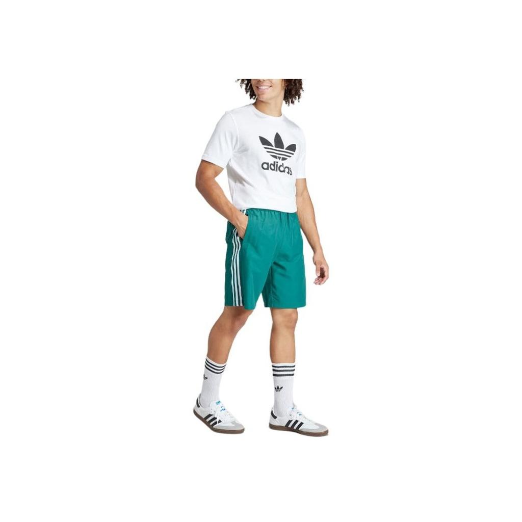 Adidas Originals Trefoil Oversized Shorts With Three Stripes Color Block Men Shorts Forest-Green IW3644