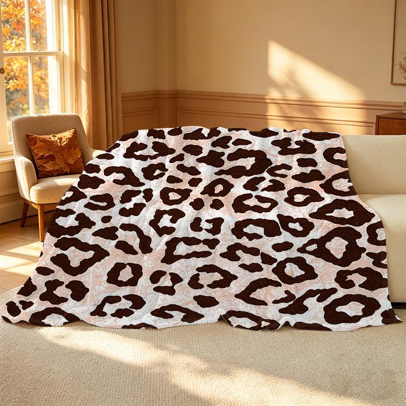 Plush Flannel Blanket Soft & Cozy Leopard Print, Ideal for Home, Couch Naps, Bedroom, Halloween & Christmas