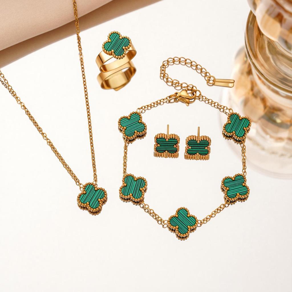 4PCS Titanium Steel Non Fading Clover Set Necklace Bracelet Ring Earrings Women's Fashion Clover Four Piece Set